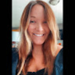 Meet your Posher, Michaela